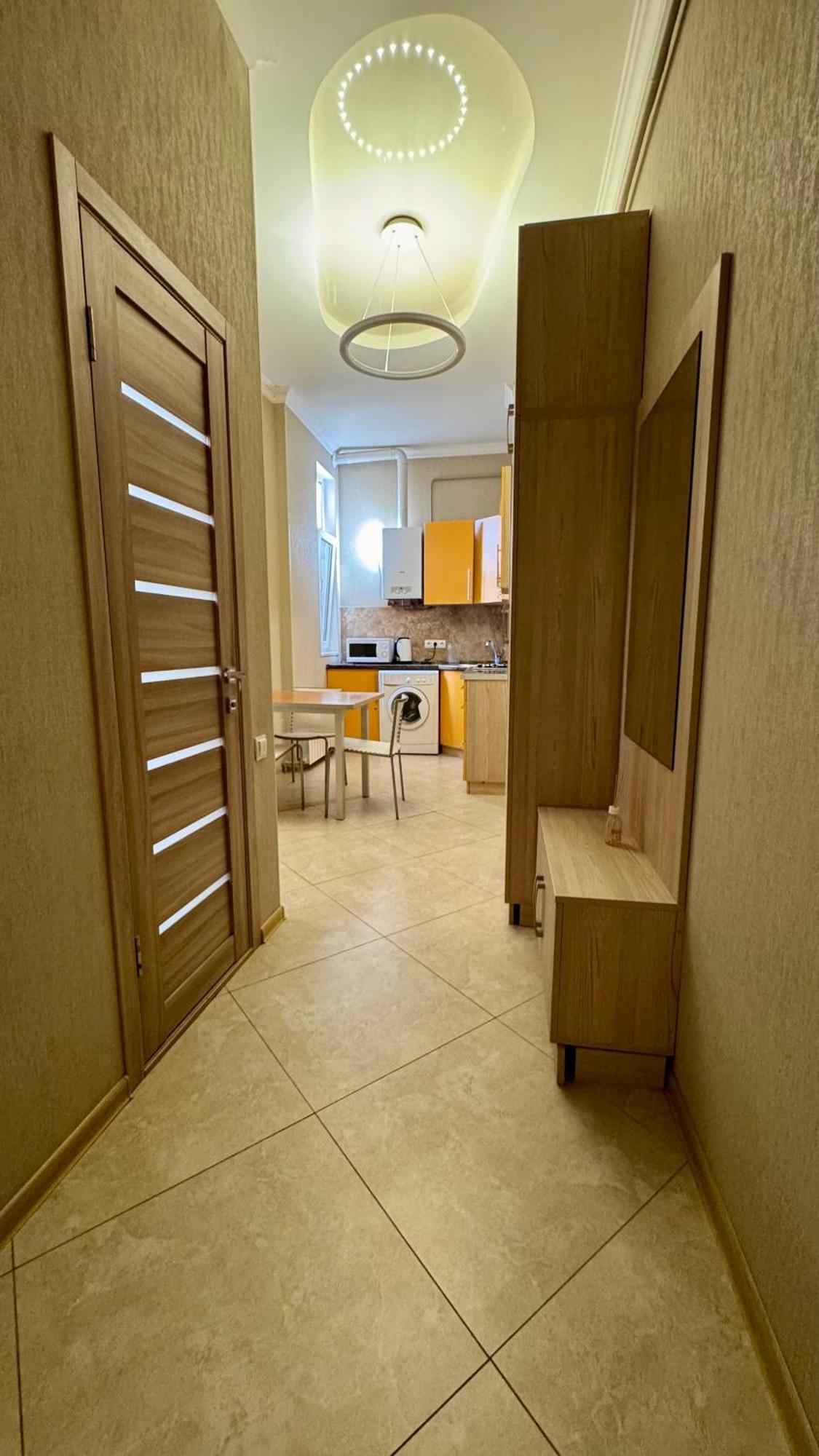 Central Apartments 敖德萨 外观 照片